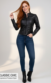 Chaqueta cuerina para mujer negra entallada con cierre frontal y diseño moderno elegante